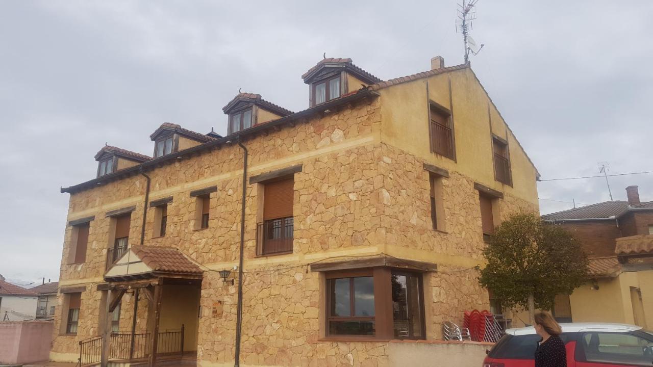 مبيت وإفطار Sebúlcor Puerta Al Duraton المظهر الخارجي الصورة